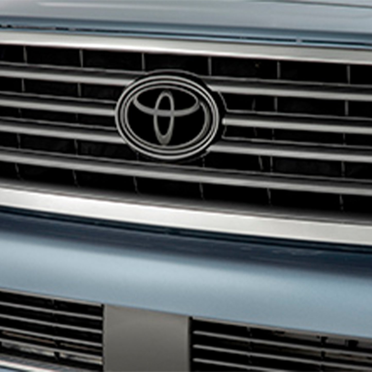 Toyota Tacoma Tundra Tacoma Sequoia Front Grille Emblem Overlay 17.5*12cm